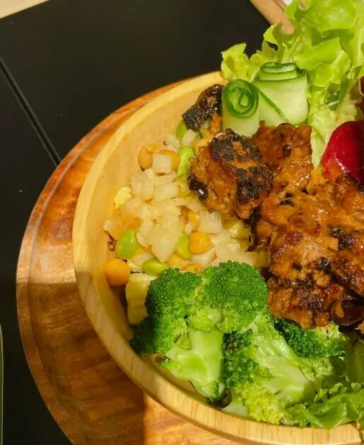 台北松山｜讓我想享 連葷食者都能接受的精緻蔬食料理 大推佛陀碗 | Beauty Update