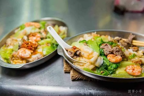 桃園大湳市場美食推薦-小容廣東腸粉，真材實料份量又多！喜歡吃腸粉的同學們在哪啊～路過可以來試試喔！