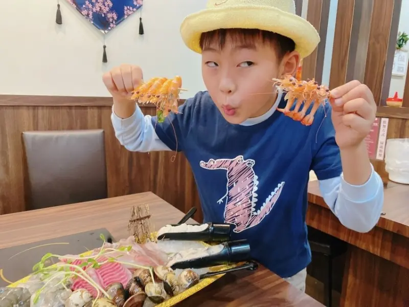 高 CP值的八方悅鍋物，讓屎蛋一家怎麼吃都放不下筷子吶～