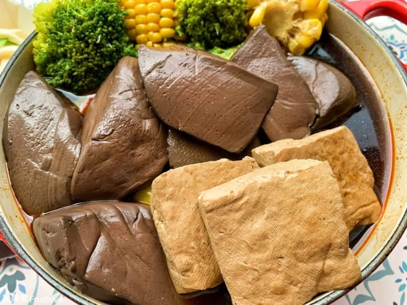 ８０－１００元就可以在家享受麻辣鍋　平價鴨血臭豆腐  台中大里南門橋麻辣小品    涼皮