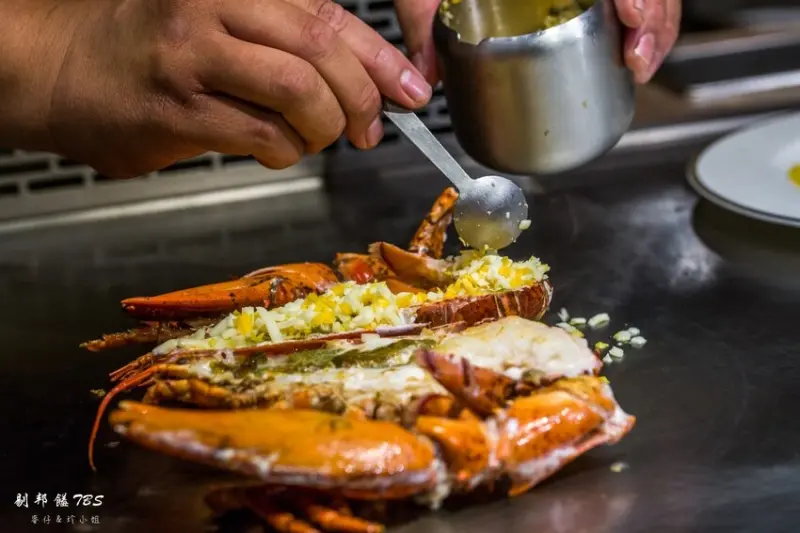 剔邦饈TBS｜鐵板燒也走工業風～精緻美味的鐵板饗宴！！珍小姐生日大餐趴兔～東區忠孝敦化美食