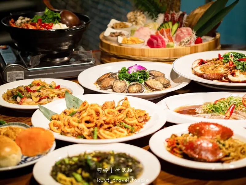 【漁聞樂日式海鮮料理】松山區日式料理推薦，一人800元，聚餐大啖海鮮桌宴，龍蝦鮑魚紅蟳！菜單