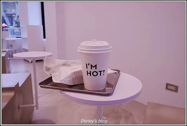 捷運民權西路站 ‧ CAFE IN 民權門市