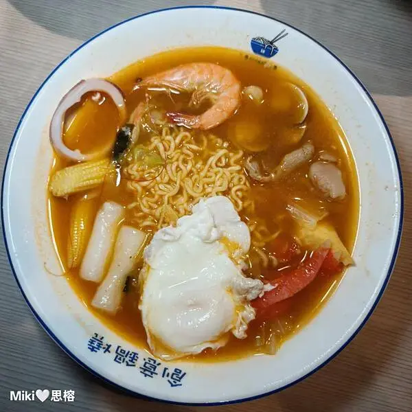 【高雄】二番紅鍋燒食事 蔬果新鮮熬煮​  湯頭 餐點可客製化