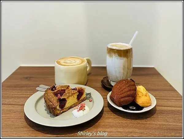 桃園青埔 ‧ 渺渺 cafe(咖啡/甜點/韓系)