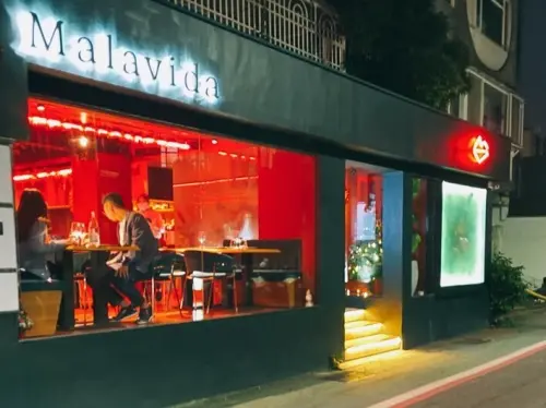 大安區西班牙料理-----裝潢美麗過一切的 Maladiva