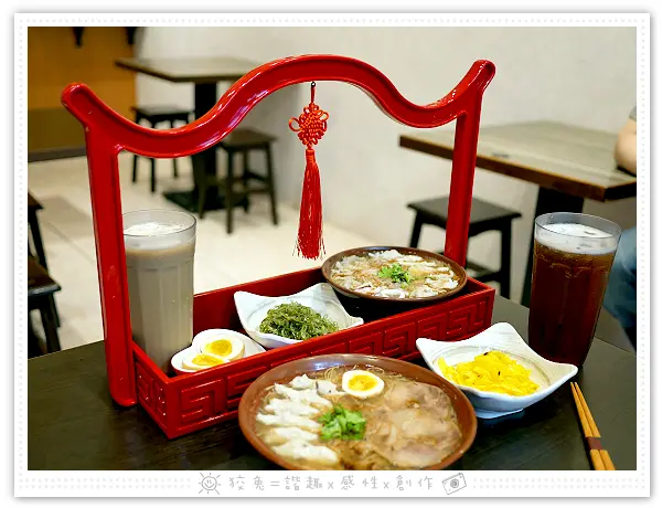 [高雄食記] 麵線宮旗艦店~高雄麵線羹推薦！海味十足149元超值組合餐！豪華媲美宮廷料理的手作鳳山麵線！