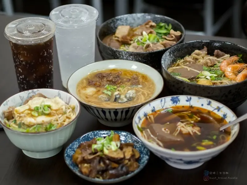 【2021新市區美食推薦】老瀚推車極品麻辣鴨血南科店。南科美食，爆料系美食加一，多肉、美味鴨血、大腸麵線！最新菜單