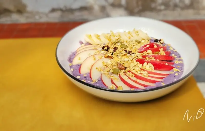 [嘉義東區]桃城豆花-光華店。薑汁豆漿豆花/帕瑪森松露圓舞曲/巴西莓果碗