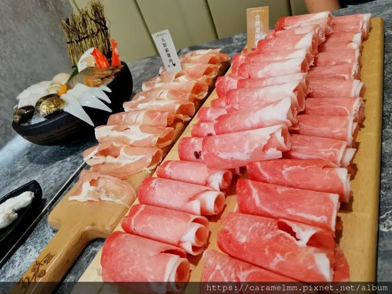 【新竹竹北】五鮮級平價鍋物 竹北旗艦店 頂級肉品 實惠價格 竹北火鍋 竹北平價火鍋 竹北縣三美食 自強北路