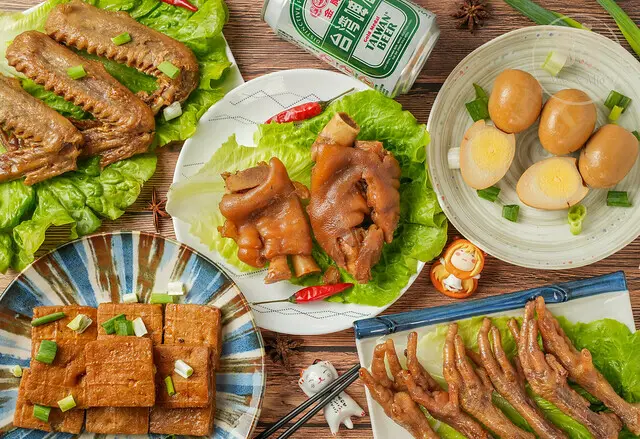 【宅配美食】金福華食品-懷古老舖｜冰燻滷味，讓人懷念起『家』的味道！