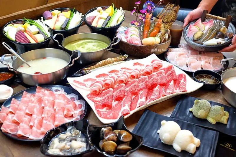 300元吃飽飽！冰淇淋、近15種飲料無限喝，不收服務費，當月壽星再送你大份量肉盤及海鮮盤！