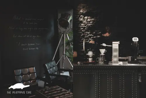 【內湖區/陽光街】用黑色元素拼接起來的 THE PLATYPUS CAFE 鴨嘴獸咖啡2店 （圖多）