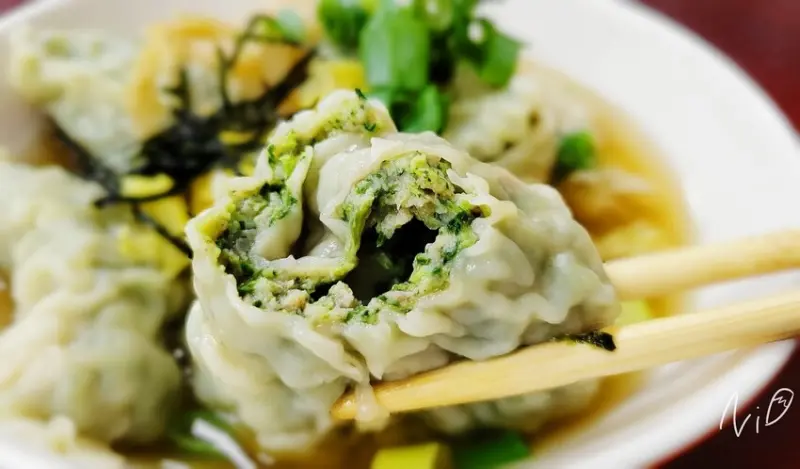 [嘉義東區]趙記溫州大餛飩‧虎辣麵。菜肉餛飩&鮮蝦抄手。超大飽足!!