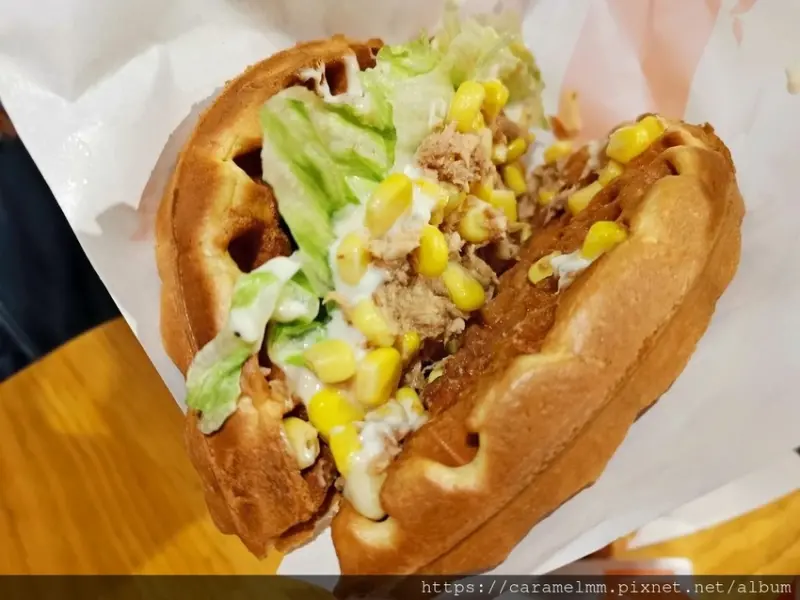 【台北信義】March moon 三月苜 100%台灣茗茶 創意鬆餅 嚴選食材 草本養生蛋 無添加香料 安心鬆餅 新光三越A11 B2 美食街 信義區下午茶