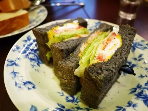 【台南】cape cafe 開普咖啡 一喝就愛上的小雲朵咖啡♫