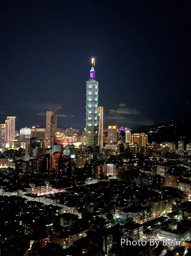 台北市大安區【台北】「遠東香格里拉38F_馬可波羅行政酒廊Marco Polo Lounge(Happy Hour,HH)，全城夜色盡收眼底,可看101