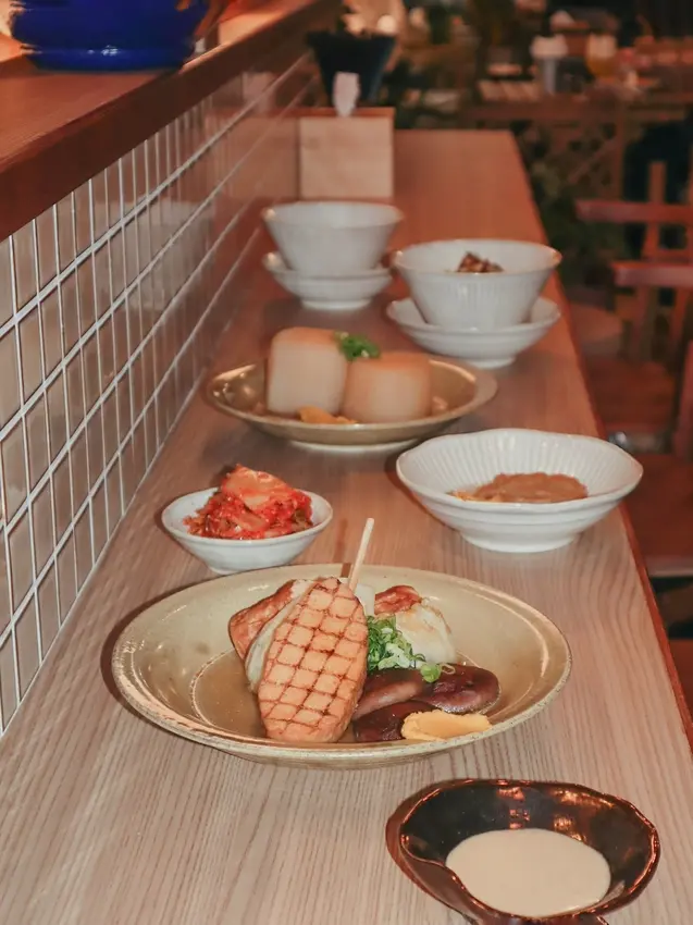 東區街邊關東煮，就像來的小日本。