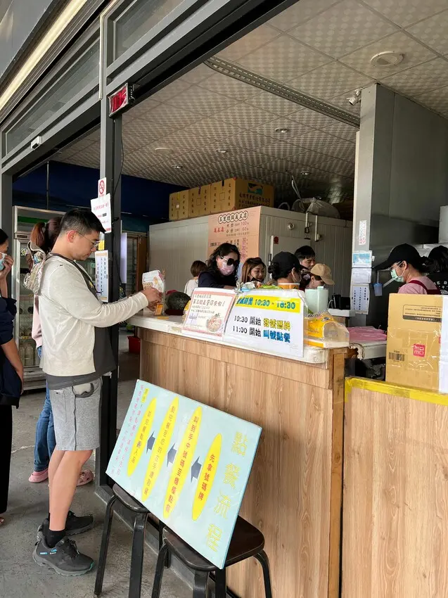 花蓮市美食｜人氣排隊美食｜玉里橋頭臭豆腐 花蓮店