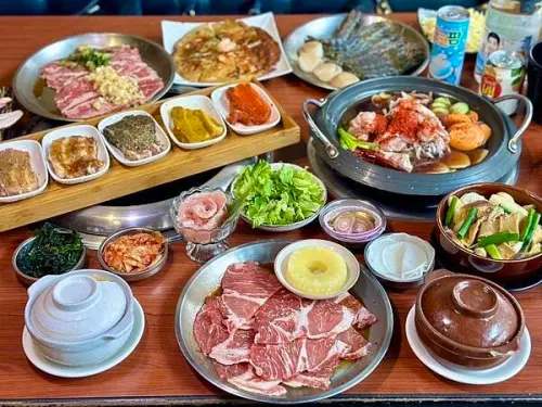 [蘆洲美食] 甘釜京韓日燒肉料理專門店 超浮誇網紅套餐好超值 五色韓國烤五花肉 #蘆洲站美食 @蛋寶趴趴go