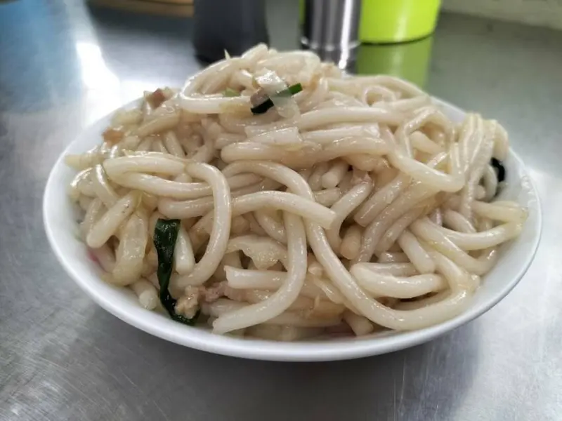 不管米苔目還是麻辣拌麵我都愛-嘉義阿宏炒米苔目