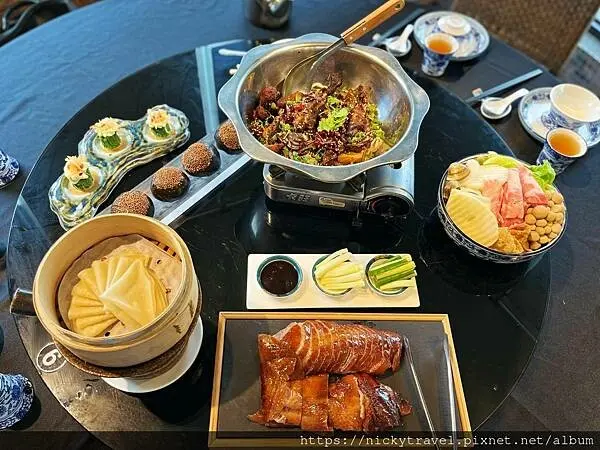 台南美食 ◎ 永康區－LA時尚川菜（烤鴨四吃）