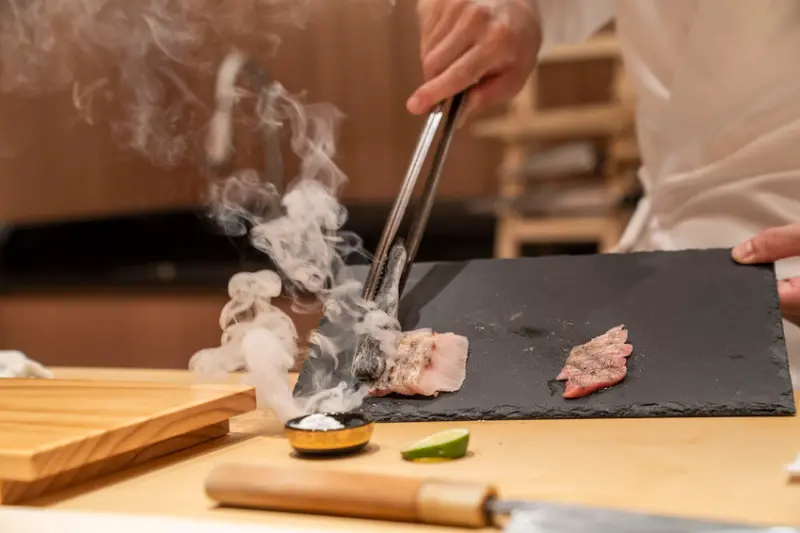 台中壽司 鮨つよし｜南屯新開幕 無菜單壽司 江戶前Omakase 烤鰻魚令人懷念 · 算命的說我很愛吃