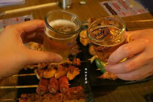 柒串燒屋輔大店｜就在輔大旁的平價美味！三種不同口味讓串燒變得更有趣～三五好友小酌最佳去處！