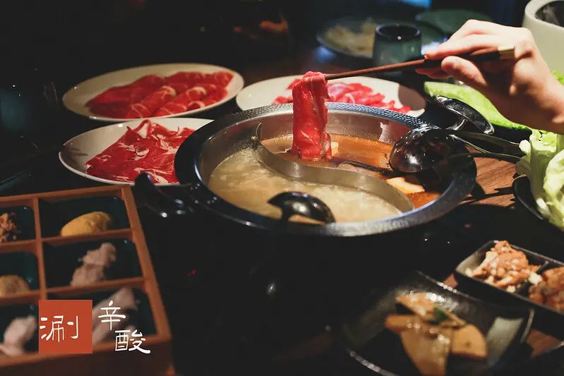 【大安區/台電大樓站】電商女王紹庭開的單點品質麻辣鍋吃到飽-涮辛酸麻辣鍋吃到飽