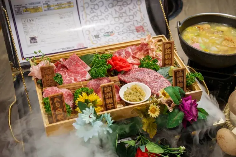 台中市北區台中燒肉 山鯨燒肉｜慶生首選肉肉寶盒儀式感滿滿! 名店料理財富自由吐司