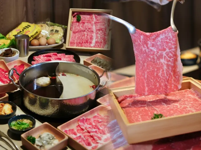 台中美食 |挑戰【有之和牛】豐盛和牛海鮮饗宴，讓人不停再訪的滿足系滋味!肉依小姐吃什麼