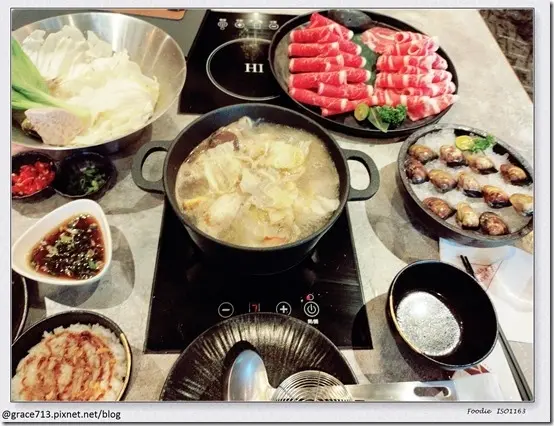 [食]台北捷運民權西路站 福波 石頭火鍋專賣 -中山苑 多種口味湯頭 營業到凌晨二點