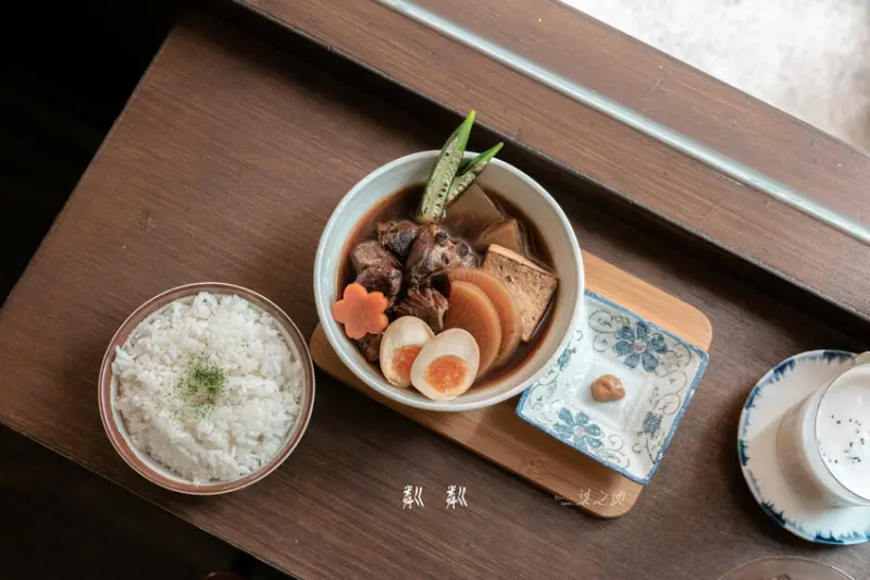 粼粼｜喜歡不只放在心裡，更要掛在嘴上，還要起身而行。｜台南美食咖啡推薦