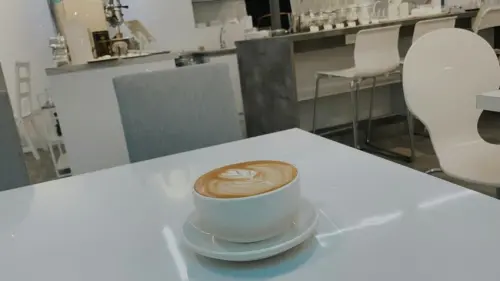 【台南 東區】純白清新風July8th.cafe 七月八日咖啡店 靜謐巷弄的發呆空間