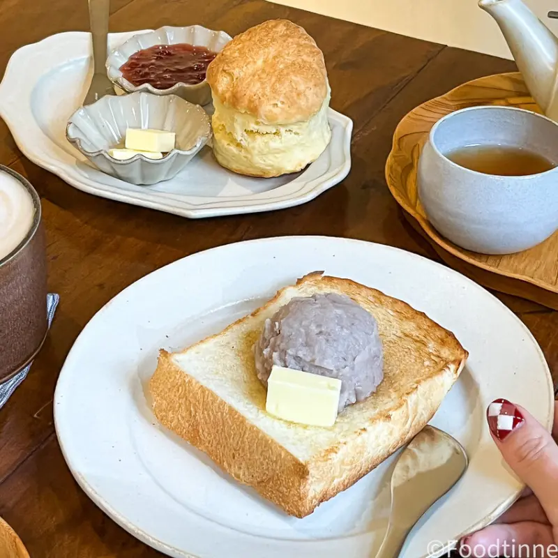 【種甜｜新竹美食】新竹老宅咖啡廳 ｜充斥歐式鄉村感 販售販售麵包、司康、生乳捲等  店內環境清幽 芋泥系列好誘人 附菜單