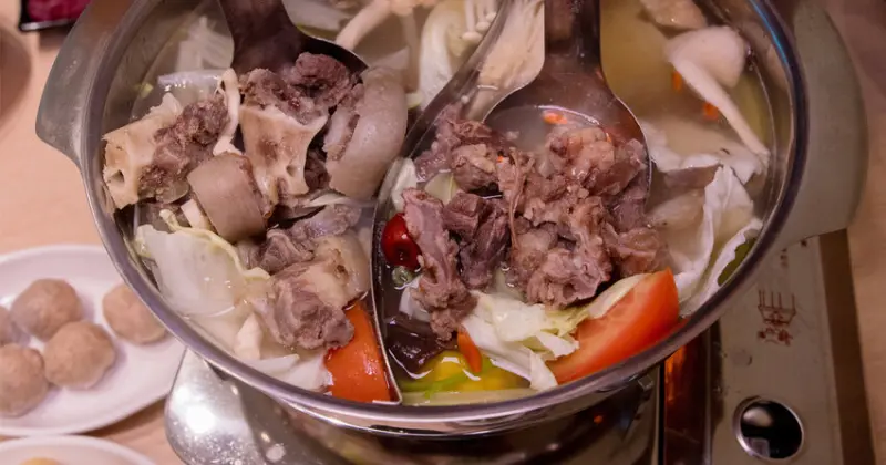 【臺南美食】吃慣了一般溫體牛肉嗎？｜老闆娘家鄉味“潮汕溫補鍋”｜完全是一個呷粗飽的概念｜ 安平溫體牛｜牛腩｜牛尾~~李好牛溫體牛肉湯爐 - 南人幫