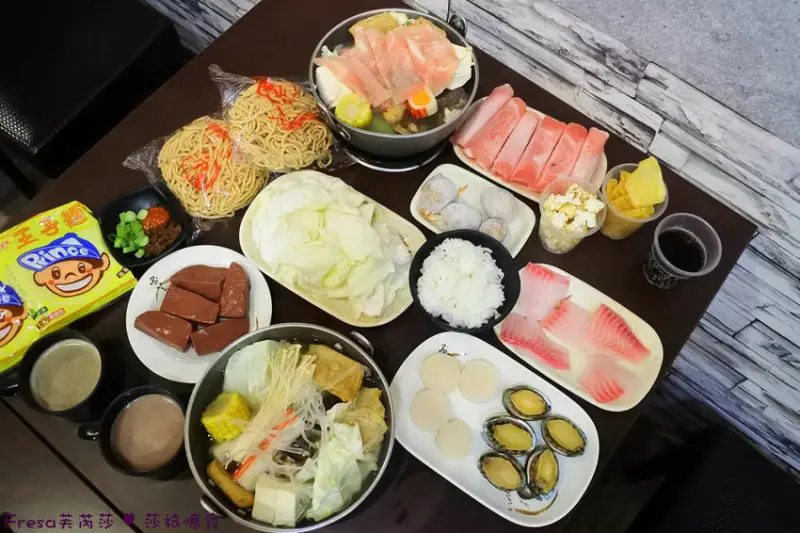 台南火鍋【御皇鮮品火鍋】平價個人小火鍋＄１４０起.鮑魚干貝鍋！火鍋用料超豐盛！的白飯肉臊飲品冰淇淋薯