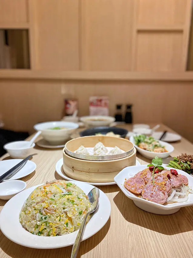 [新竹竹北] 漢來上海湯包，皮薄餡豐、鮮甜噴汁生煎包！！ 竹北遠百 菜單 訂位 推薦