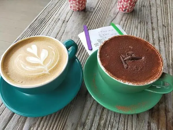 新竹尖石綠木頭景觀餐廳~看山嵐如何將絕美脆綠山脈淹沒~雲霧裊裊坐擁絕美山景~