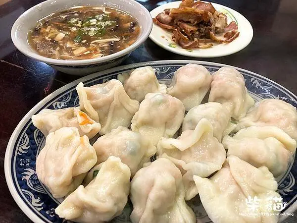 【台北】豪季水餃專賣店｜皮嫩餡鮮甜，秒殺鮮的蝦水餃｜柴貓趴趴走