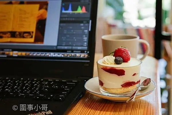 中壢龍岡甜點下午茶推薦-羽森手做甜點，各式好吃的手工法式甜點輕易就能讓心情低落的我瞬間充滿正能量喔喔喔！