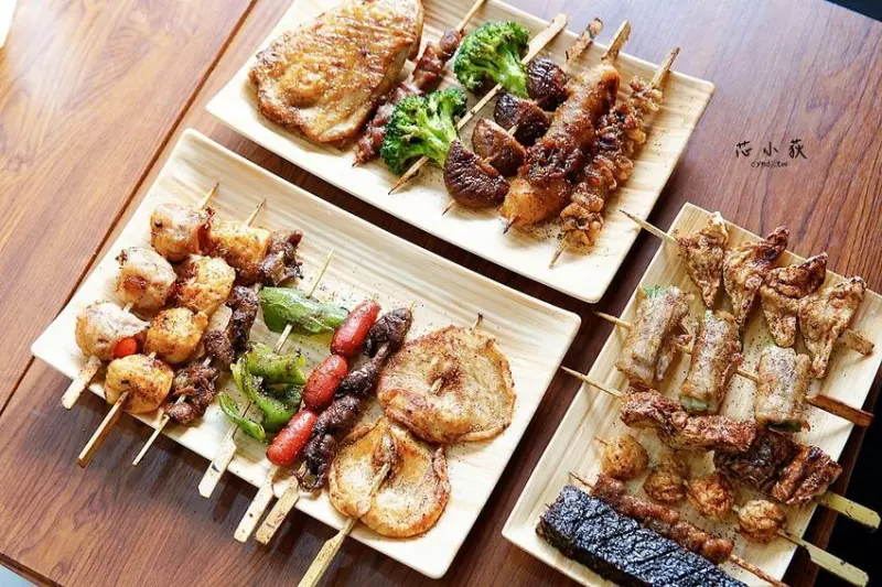 柒串燒 逢甲店，來自台北知名串燒店，現點現烤400度高溫+獨特雙調味鹹中帶甜，19元起美味外帶回家 - Cyndi love’s 享食天堂