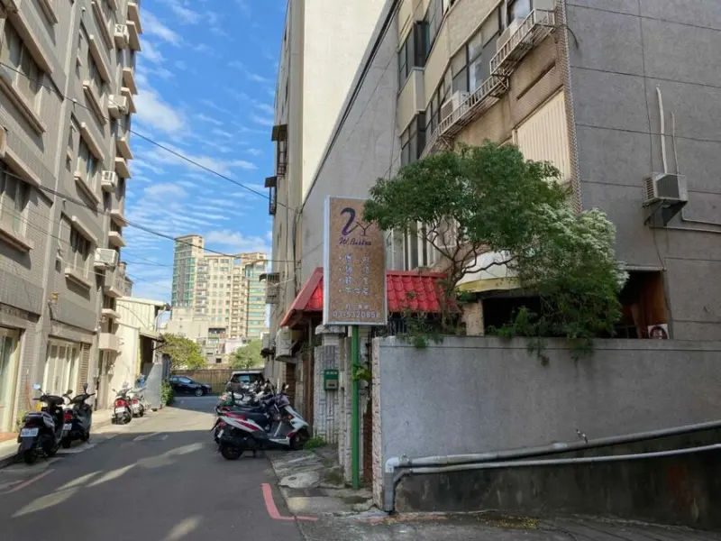 【W. Bistro】是咖啡廳還是餐酒館？調酒也能外帶？還有超精美禮盒！新竹美食/新竹必吃/新竹咖啡廳 - Cutier吃飯中 一個舒心的下午，該如何度過？ 偶爾想要一點黃湯解愁，卻不知該去哪裡？ 新