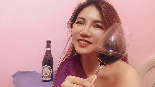 【團購美食】【宅配美食】一起品嚐【三星風乾葡萄紅酒】多層次口感【葡萄紅酒】【葡萄酒】