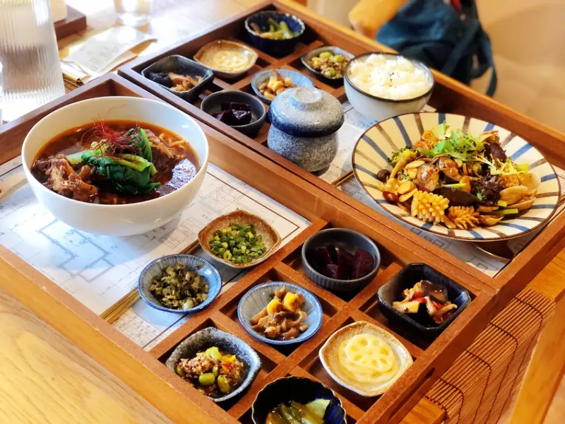 淡水景觀餐廳 時光樹影Memory 河岸景觀餐廳 當月生日壽星優惠 老屋新生歷史建築質感餐廳 - Maji食尚旅圖