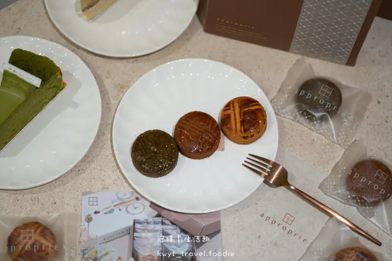 【時飴仁愛圓環店】千層蛋糕太強！大安區下午茶甜點推薦，絕美奶茶色空間超好拍！菜單