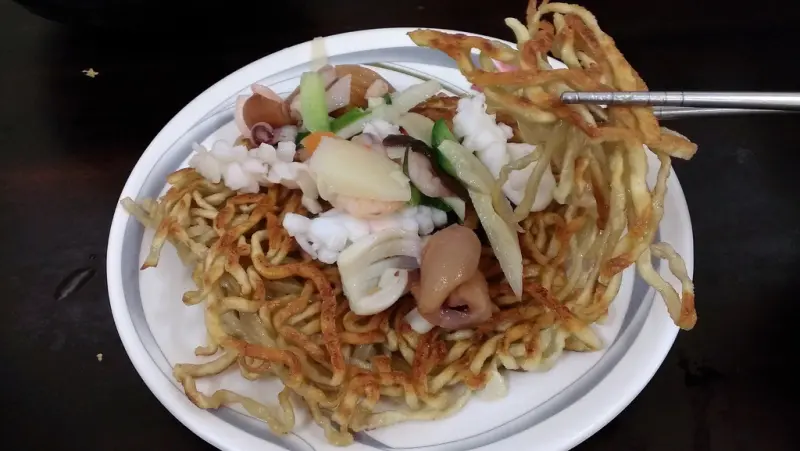 [花蓮縣吉安鄉]浙江風味之南華煎麵(大陸麵店)--踢小米食記