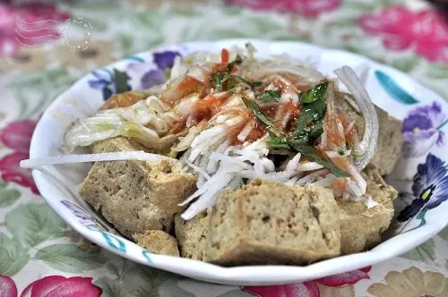 戀戀玉里(一)：橋頭臭豆腐