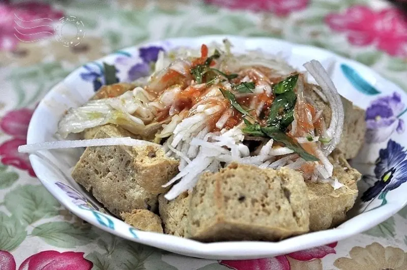 戀戀玉里(一)：橋頭臭豆腐