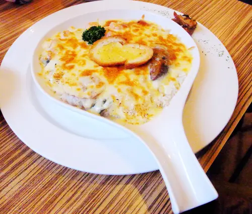 【宜蘭】〝綠海 〞簡餐店，用心、貼心、細心，讓客人吃得放心、安心、開心！！